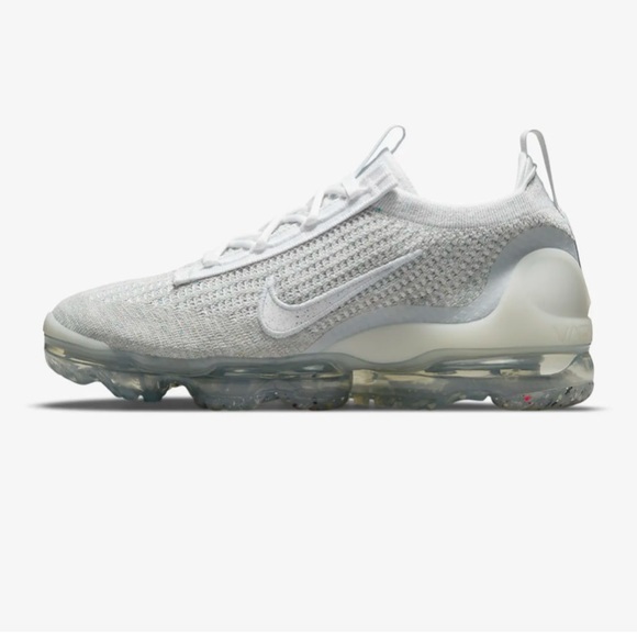 nike air vapormax 2021 fk white black metallic silver